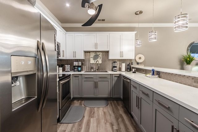 4843 Luster Leaf Cir Apt 302, Myrtle Beach, SC 29577