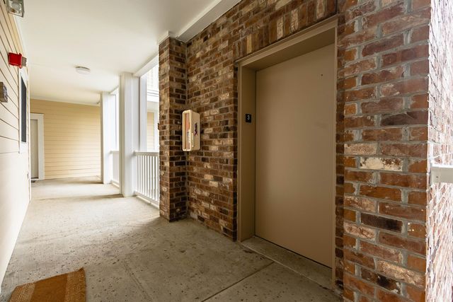 4843 Luster Leaf Cir Apt 302, Myrtle Beach, SC 29577