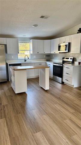 5252 1ST STREET NW, Lakeland, FL 33810