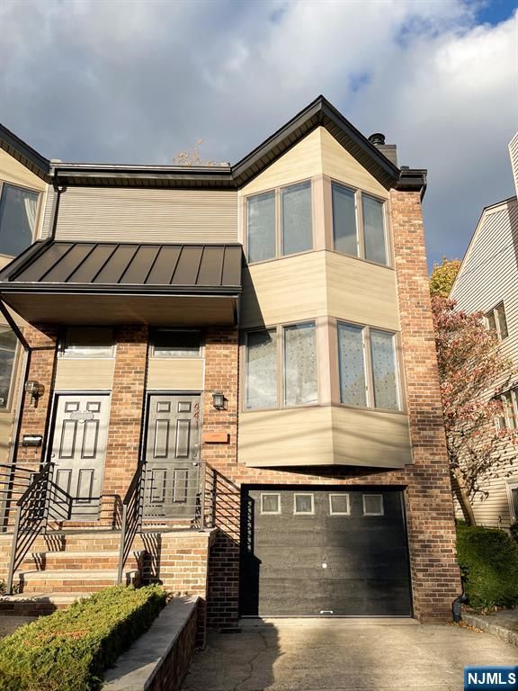 441 Westview Place, Fort Lee, NJ 07024