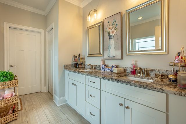 305 Tillis Lane, Crawfordville, FL 32327