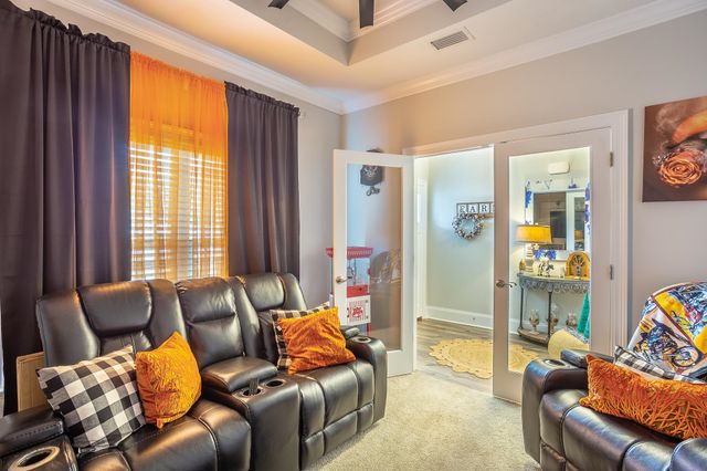 305 Tillis Lane, Crawfordville, FL 32327