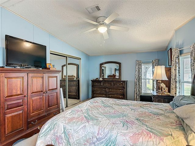 104 ADMIRAL LANE, Debary, FL 32713