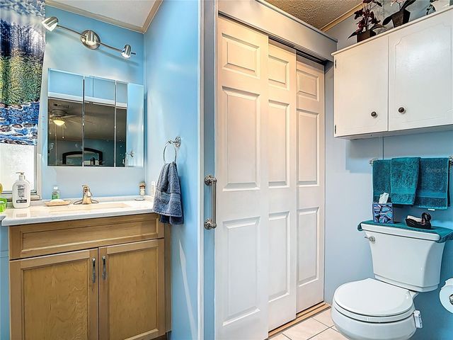 104 ADMIRAL LANE, Debary, FL 32713