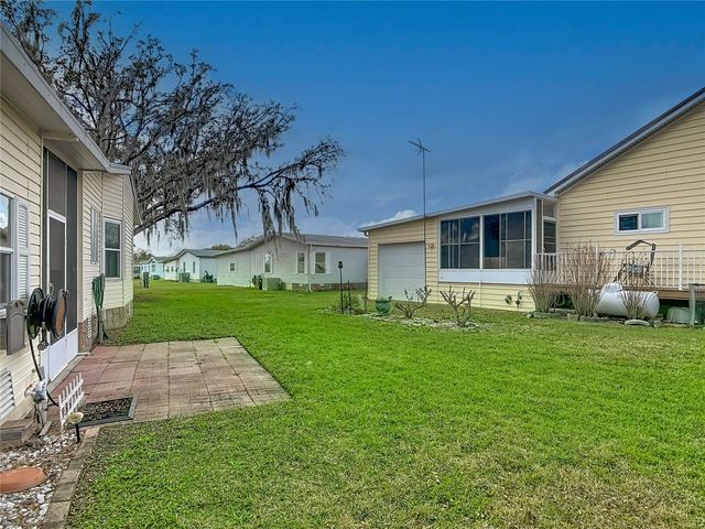 104 ADMIRAL LANE, Debary, FL 32713