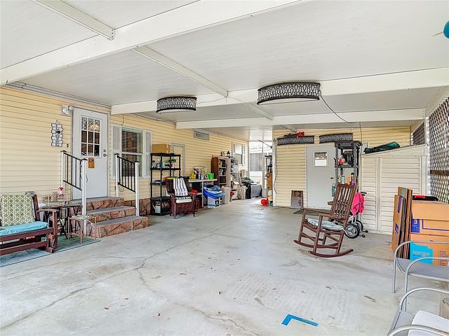 104 ADMIRAL LANE, Debary, FL 32713