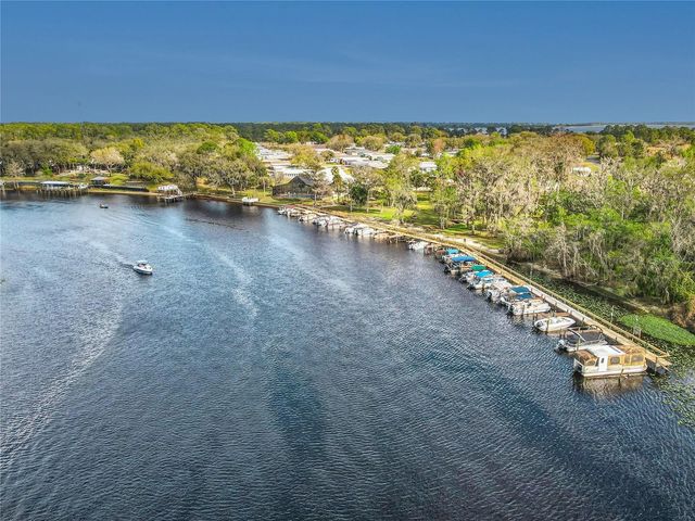 104 ADMIRAL LANE, Debary, FL 32713