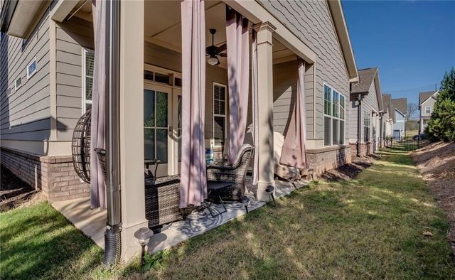 561 Onyx Landing, Marietta, GA 30064