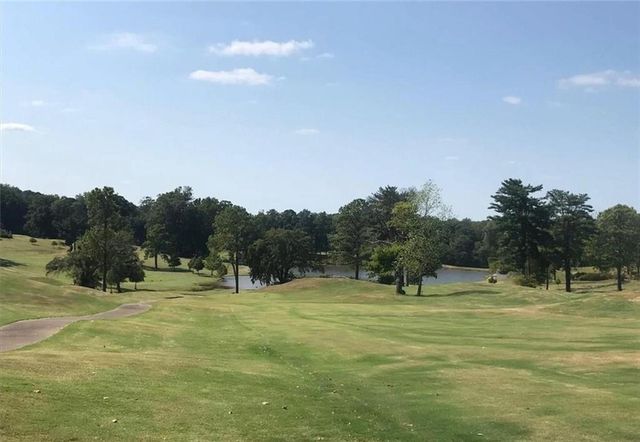 561 Onyx Landing, Marietta, GA 30064