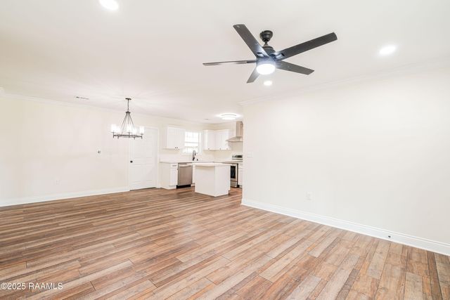 906 Priscilla Lane, Lafayette, LA 70501