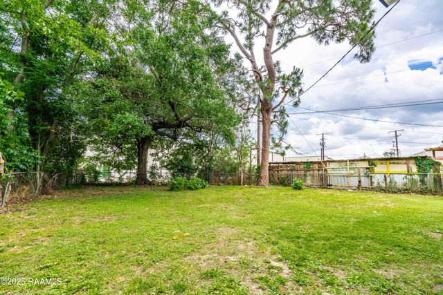 906 Priscilla Lane, Lafayette, LA 70501