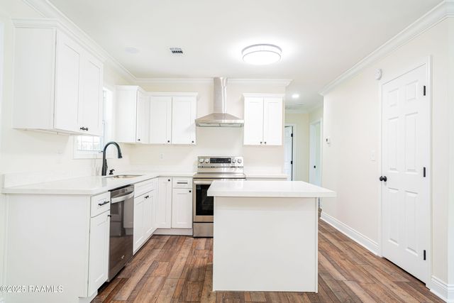 906 Priscilla Lane, Lafayette, LA 70501