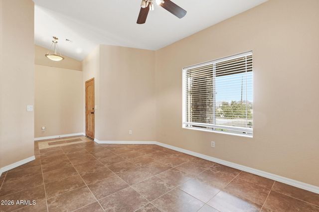 32324 N APACHE Avenue, San Tan Valley, AZ 85144