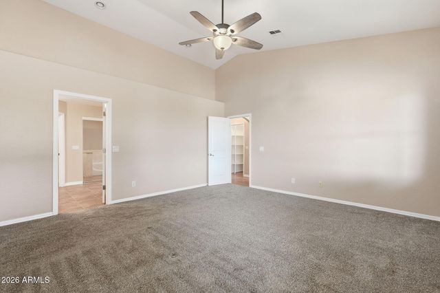 32324 N APACHE Avenue, San Tan Valley, AZ 85144