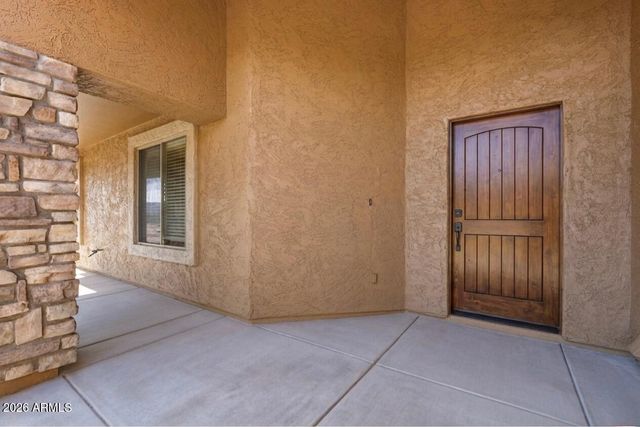 32324 N APACHE Avenue, San Tan Valley, AZ 85144