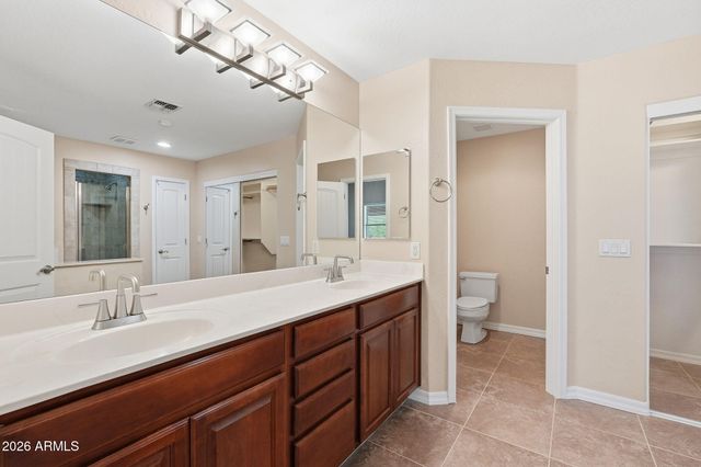 32324 N APACHE Avenue, San Tan Valley, AZ 85144
