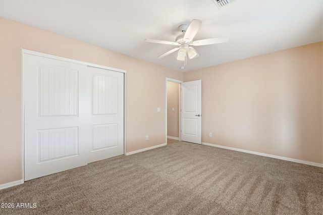 32324 N APACHE Avenue, San Tan Valley, AZ 85144