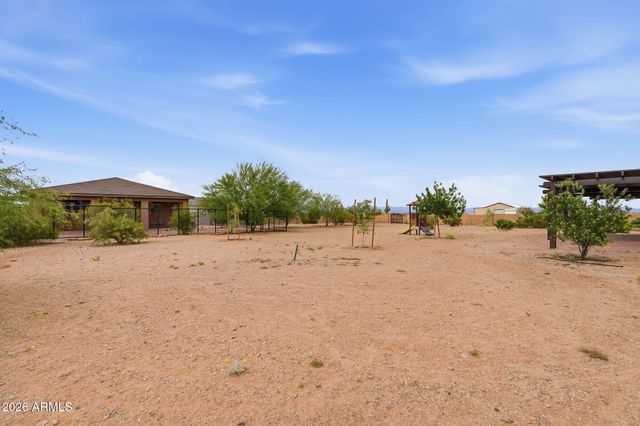32324 N APACHE Avenue, San Tan Valley, AZ 85144