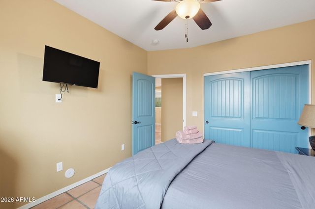 32324 N APACHE Avenue, San Tan Valley, AZ 85144
