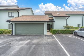 9809 LOMBARD COURT 109, Tampa, FL 33618