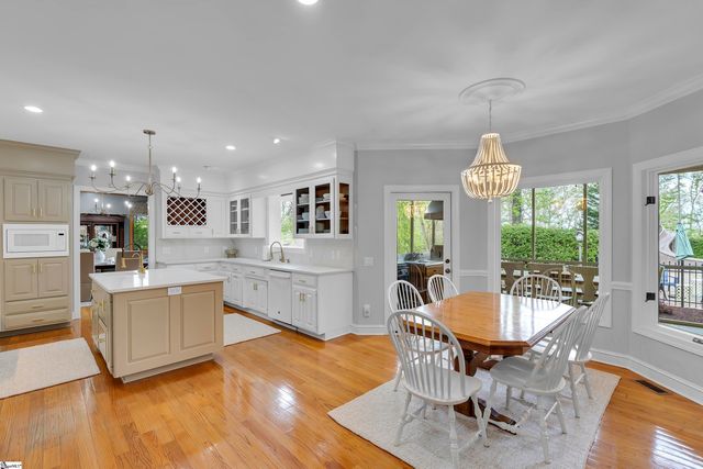 116 Sleepy Hollow Lane, Spartanburg, SC 29306