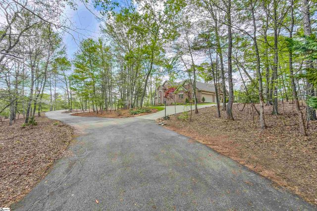 116 Sleepy Hollow Lane, Spartanburg, SC 29306