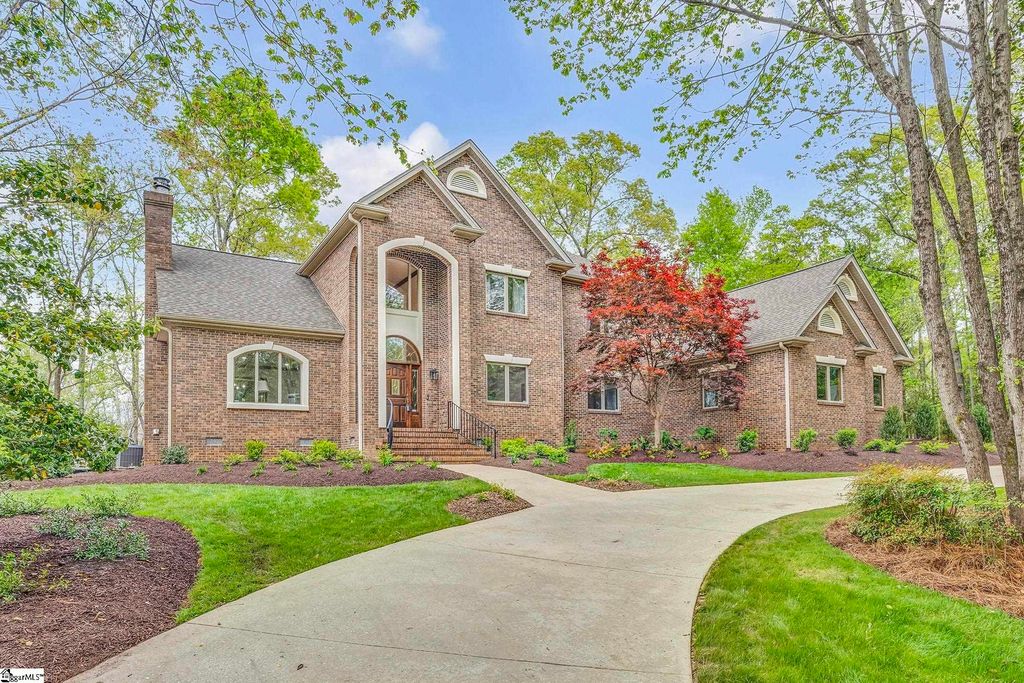 116 Sleepy Hollow Lane, Spartanburg, SC 29306