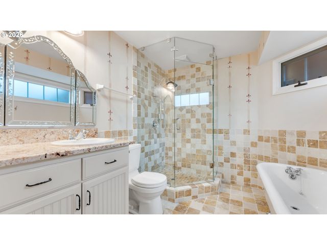 38647 SCRAVEL HILL Rd, Albany, OR 97322