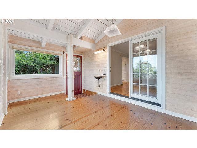 38647 SCRAVEL HILL Rd, Albany, OR 97322