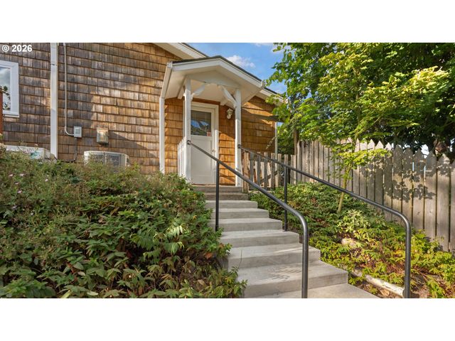 38647 SCRAVEL HILL Rd, Albany, OR 97322
