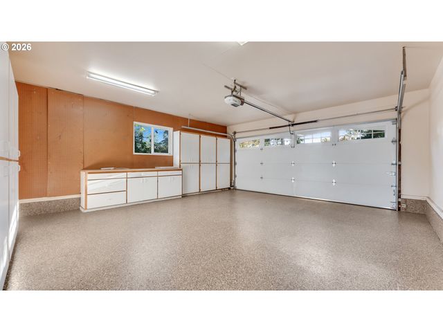38647 SCRAVEL HILL Rd, Albany, OR 97322