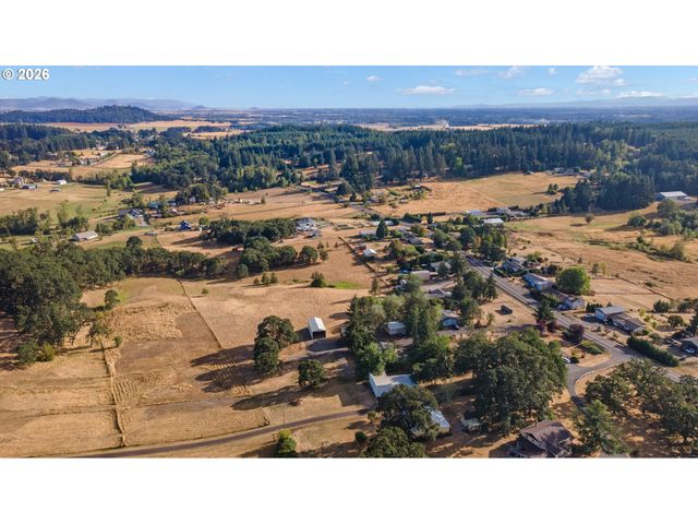 38647 SCRAVEL HILL Rd, Albany, OR 97322