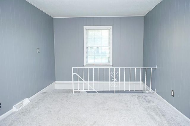 3830 S Breckenridge Drive, Independence, MO 64055