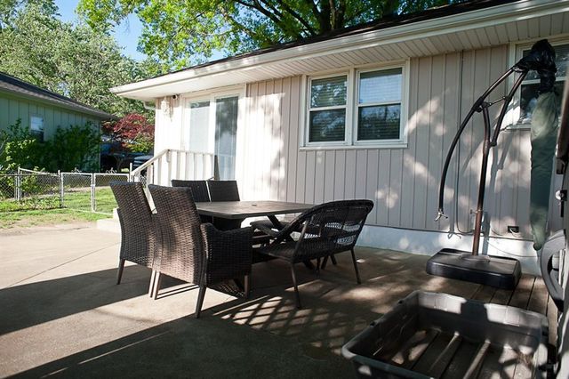 3830 S Breckenridge Drive, Independence, MO 64055