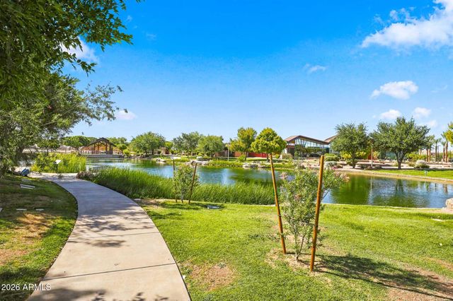 10538 E SIMONE Avenue, Mesa, AZ 85212