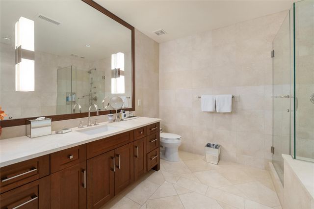 98 San Jacinto BLVD 2203, Austin, TX 78701