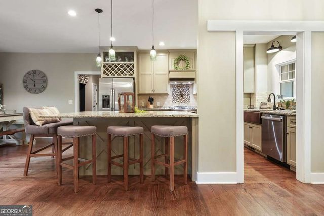 105 Shalea Lane, Ball Ground, GA 30107