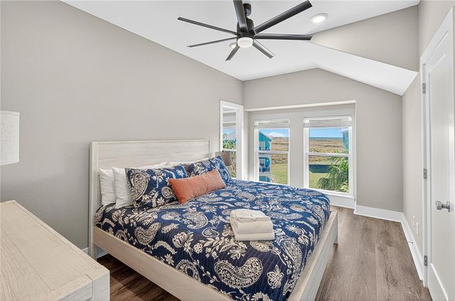 162 La Concha Blvd 31, Port Aransas, TX 78373