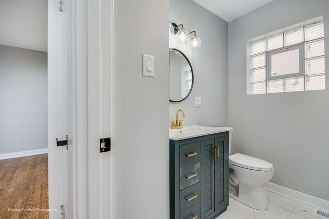 665 W 144th Street, Riverdale, IL 60827