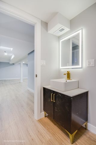 665 W 144th Street, Riverdale, IL 60827