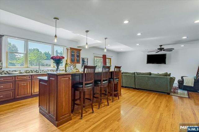 254 Hoppers Lane, Paramus, NJ 07652