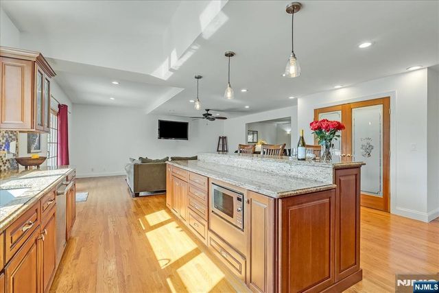 254 Hoppers Lane, Paramus, NJ 07652