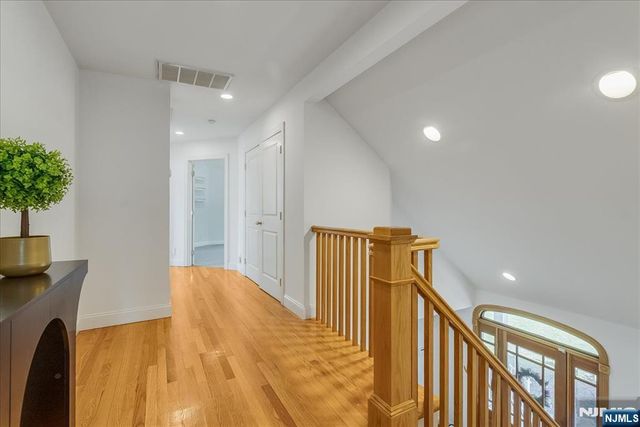 254 Hoppers Lane, Paramus, NJ 07652