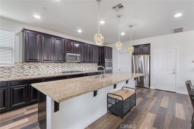 29046 Sterling Lane, Valencia, CA 91354