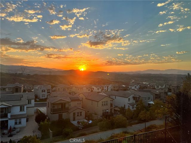 29046 Sterling Lane, Valencia, CA 91354