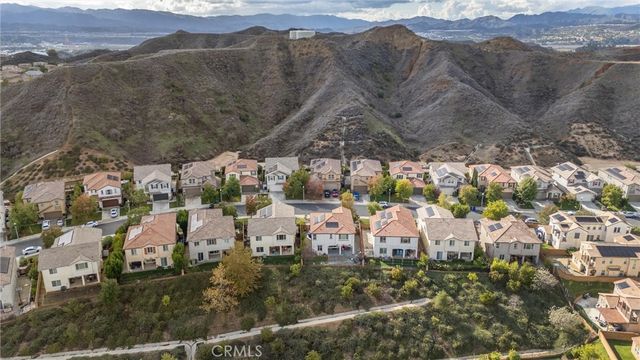 29046 Sterling Lane, Valencia, CA 91354