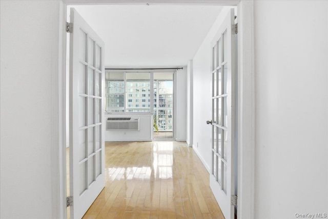 118-17 Union Tpke 16G, Forest Hills, NY 11375