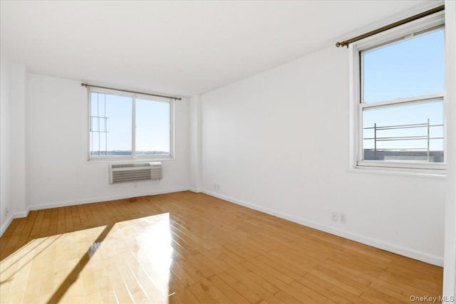 118-17 Union Tpke 16G, Forest Hills, NY 11375