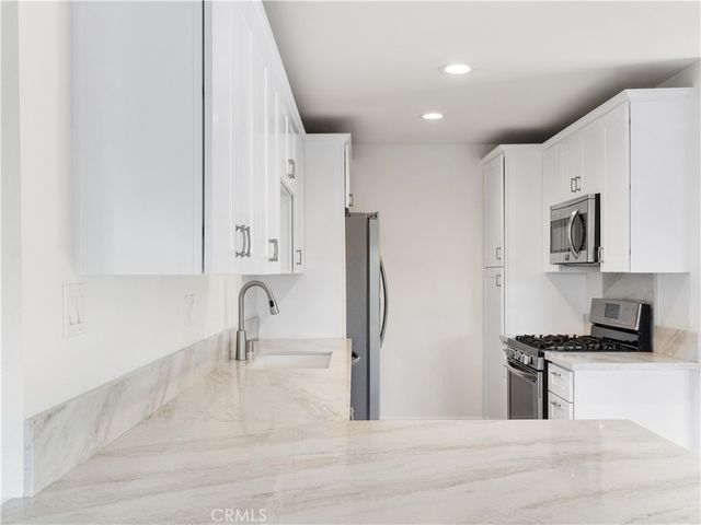 8662 Royer Circle, Huntington Beach, CA 92647