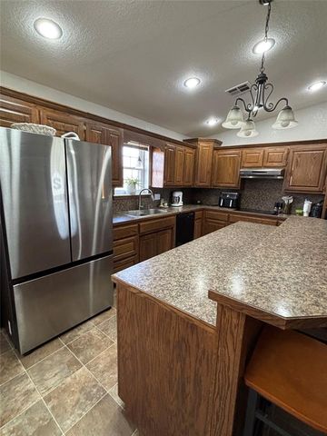 51151 E Cr 1525, Stratford, OK 74872